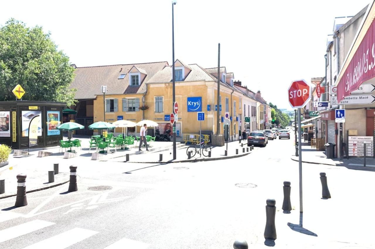 M6 Le Vieux Massy Rer600Morly20 Minnetflixneuf Exterior foto